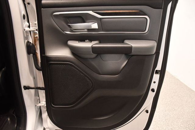2020 Ram 1500 Big Horn 4x4 Crew Cab 5'7" Box - 23074055 - 24