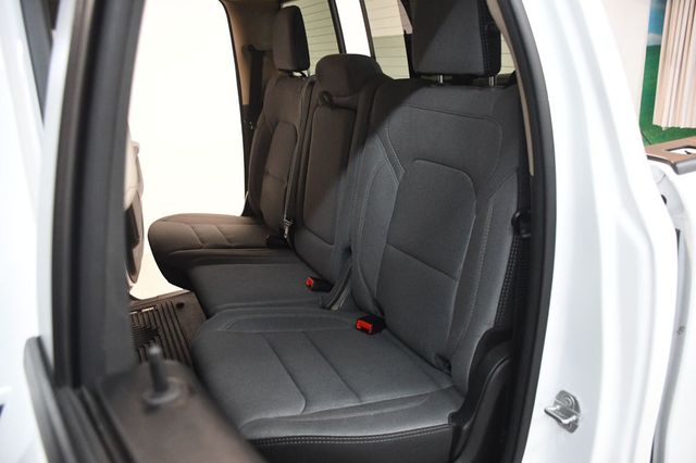 2020 Ram 1500 Big Horn 4x4 Crew Cab 5'7" Box - 23074055 - 33