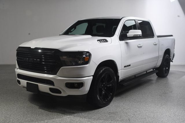 2020 Ram 1500 Big Horn 4x4 Crew Cab 5'7" Box - 23091695 - 1