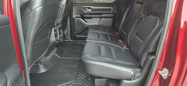 2020 Ram 1500 Big Horn 4x4 Crew Cab 5'7" Box - 22984063 - 13