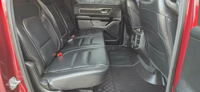 2020 Ram 1500 Big Horn 4x4 Crew Cab 5'7" Box - 22984063 - 16