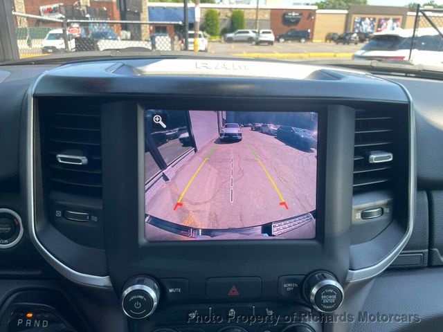 2020 Ram 1500 Big Horn 4x4 Crew Cab 5'7" Box - 23053770 - 15