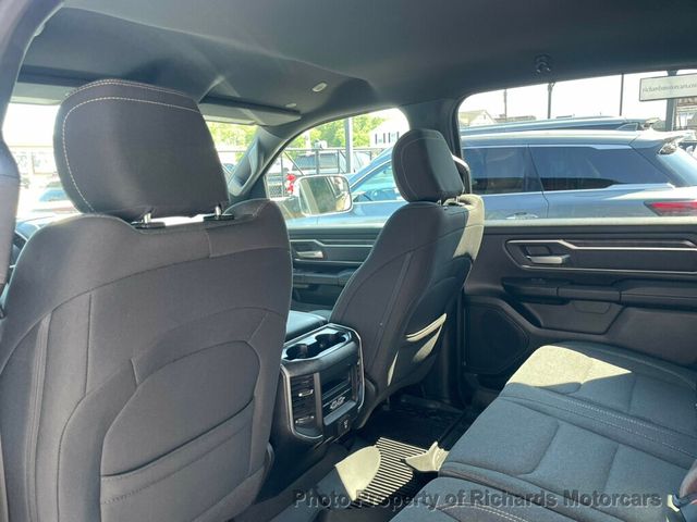 2020 Ram 1500 Big Horn 4x4 Crew Cab 5'7" Box - 23053770 - 17