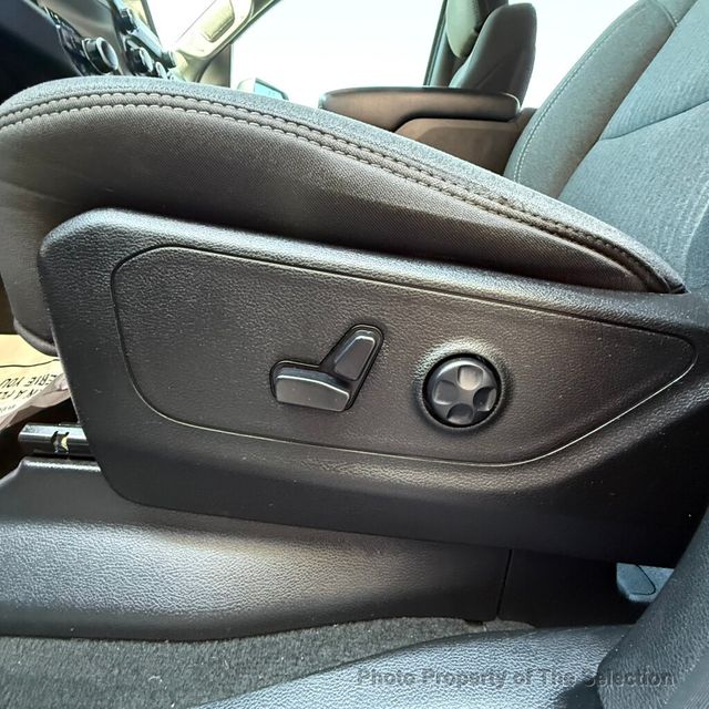 2020 Ram 1500 BIG HORN 4X4 CREW CAB NIGHT EDITION & BIGHORN 2 PKG - 23012932 - 19