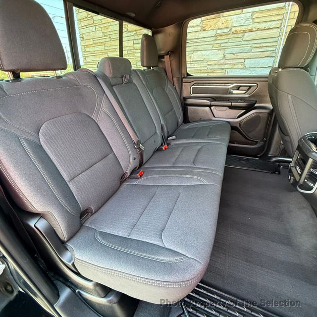 2020 Ram 1500 BIG HORN 4X4 CREW CAB NIGHT EDITION & BIGHORN 2 PKG - 23012932 - 37