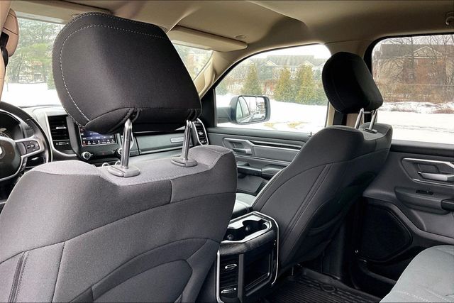 2020 Ram 1500 Big Horn Crew Cab 4x4 5'7" Box - 22987310 - 18