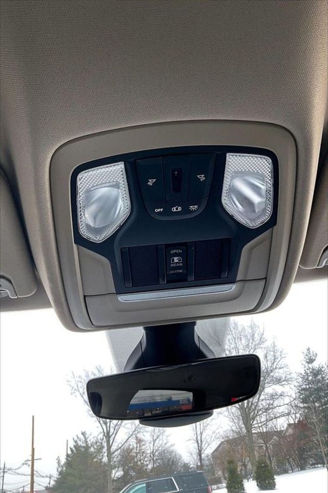 2020 Ram 1500 Big Horn Crew Cab 4x4 5'7" Box - 22987310 - 28