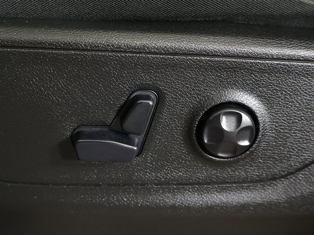 2020 Ram 1500 Big Horn/Lone Star - 22941891 - 28