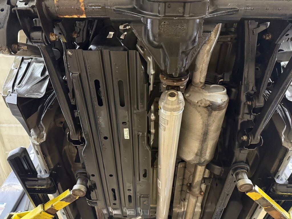 2020 Ram 1500 BUILT TO SERVE Crew Cab 4x4 - 22986831 - 18