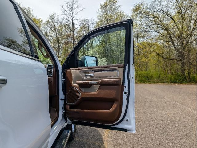 2020 Ram 1500 Laramie - 23008998 - 12