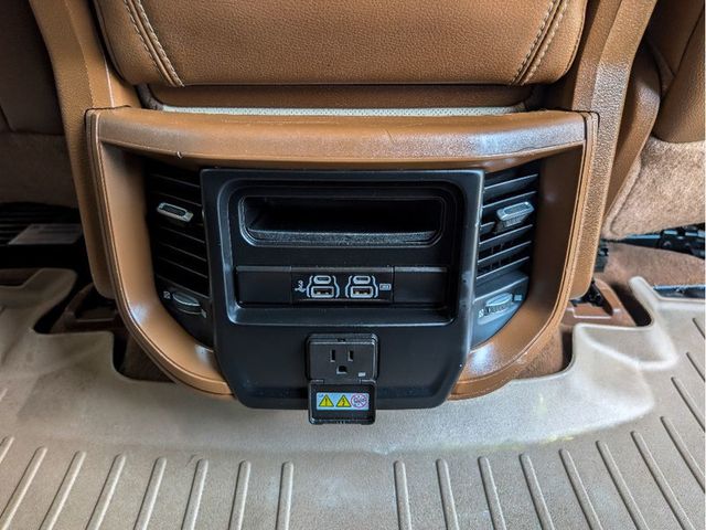 2020 Ram 1500 Laramie - 23008998 - 14