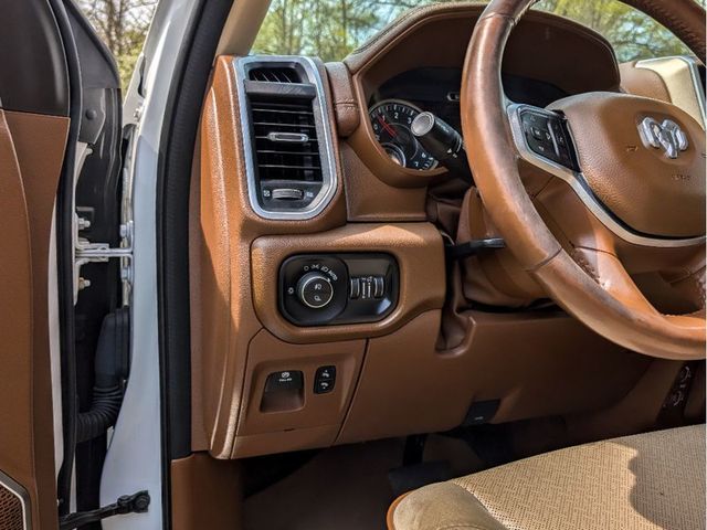 2020 Ram 1500 Laramie - 23008998 - 19