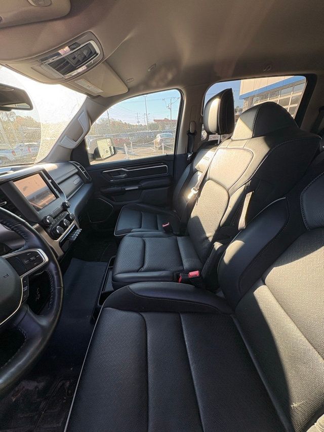 2020 Ram 1500 Laramie 4x4 Crew Cab 5'7" Box - 22933976 - 9