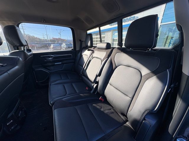 2020 Ram 1500 Laramie 4x4 Crew Cab 5'7" Box - 22933976 - 14