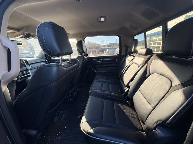 2020 Ram 1500 Laramie 4x4 Crew Cab 5'7" Box - 22933976 - 19