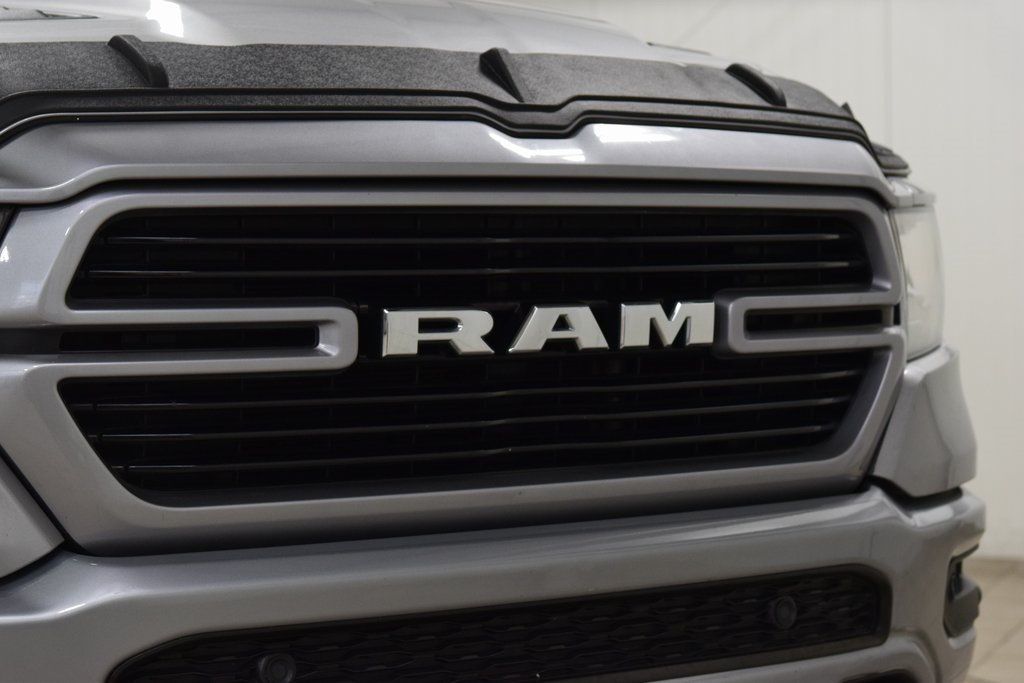 2020 Ram 1500 Laramie 4x4 Crew Cab 5'7" Box - 22979358 - 10