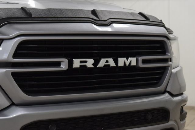 2020 Ram 1500 Laramie 4x4 Crew Cab 5'7" Box - 22979358 - 10