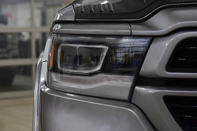 2020 Ram 1500 Laramie 4x4 Crew Cab 5'7" Box - 22979358 - 11