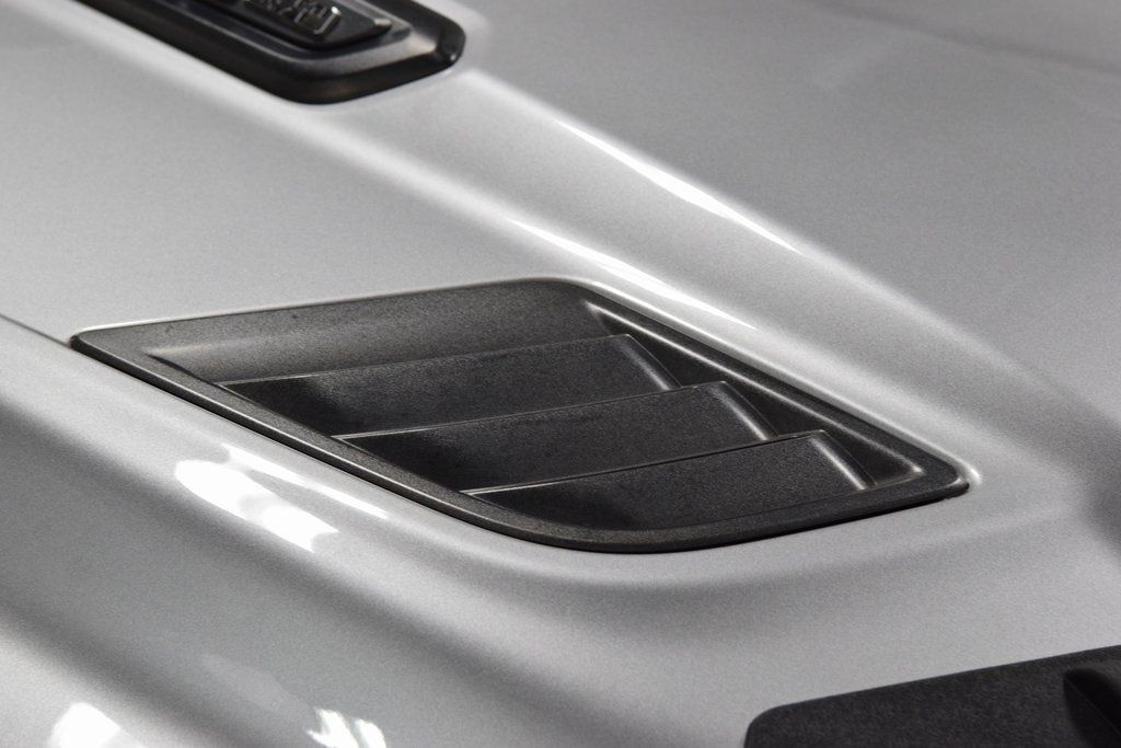 2020 Ram 1500 Laramie 4x4 Crew Cab 5'7" Box - 22979358 - 15