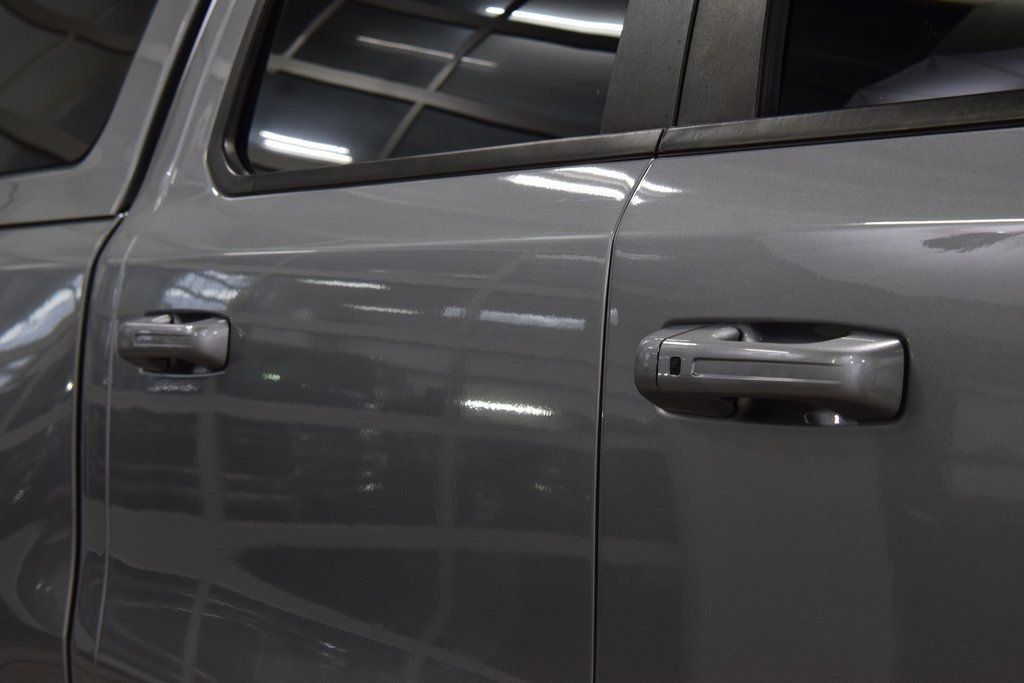 2020 Ram 1500 Laramie 4x4 Crew Cab 5'7" Box - 22979358 - 20