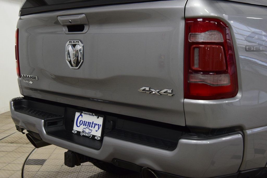 2020 Ram 1500 Laramie 4x4 Crew Cab 5'7" Box - 22979358 - 22