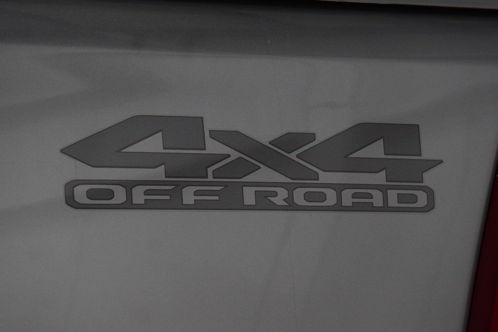 2020 Ram 1500 Laramie 4x4 Crew Cab 5'7" Box - 22979358 - 28