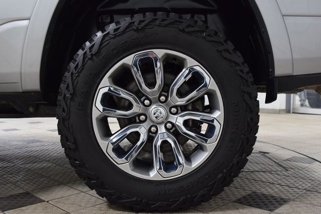 2020 Ram 1500 Laramie 4x4 Crew Cab 5'7" Box - 22979358 - 29