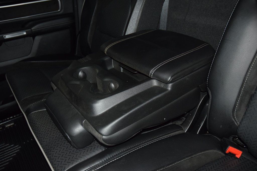 2020 Ram 1500 Laramie 4x4 Crew Cab 5'7" Box - 22979358 - 54