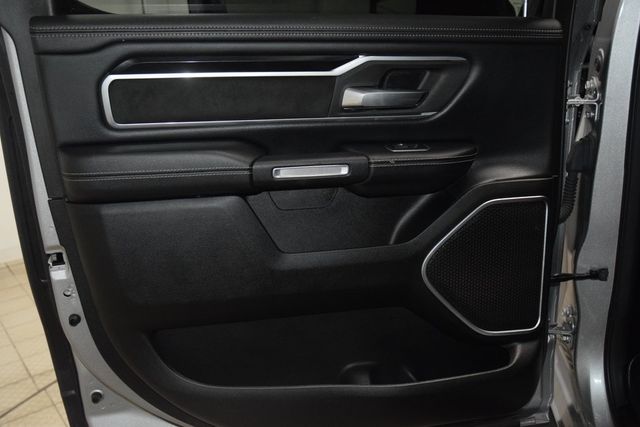 2020 Ram 1500 Laramie 4x4 Crew Cab 5'7" Box - 22979358 - 55