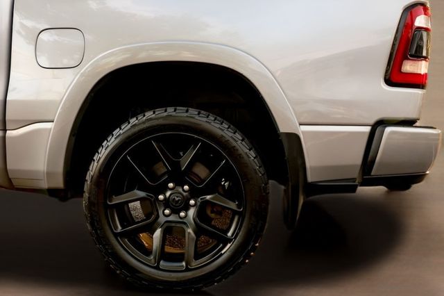 2020 Ram 1500 Laramie 4x4 Crew Cab 5'7" Box - 23022107 - 5