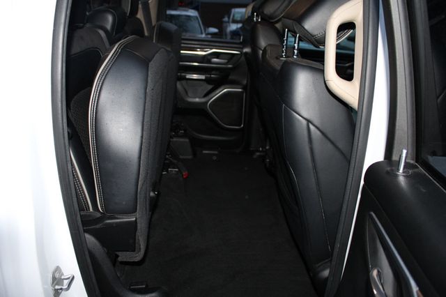 2020 Ram 1500 Laramie 4x4 Quad Cab 6'4" Box - 22942922 - 19