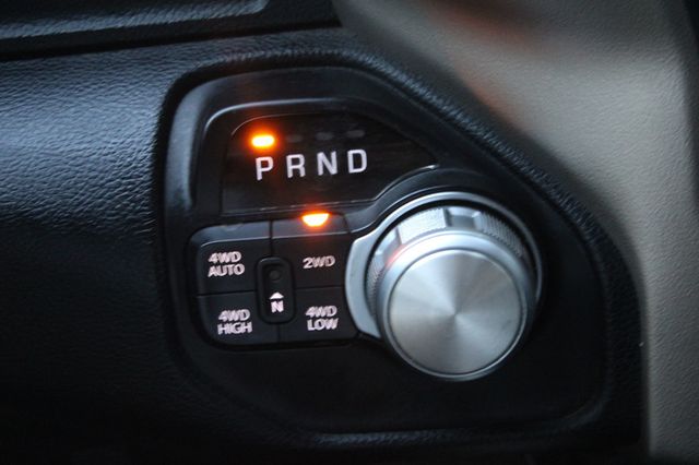 2020 Ram 1500 Laramie 4x4 Quad Cab 6'4" Box - 22942922 - 25