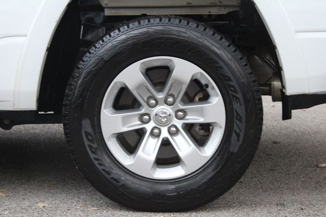 2020 Ram 1500 Laramie 4x4 Quad Cab 6'4" Box - 22942922 - 42