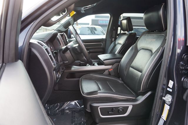 2020 Ram 1500 LARAMIE, 4X4, TOWING PKG, LEATHER SEATS, NAVIGATION, BACKUP CAM - 22945045 - 17