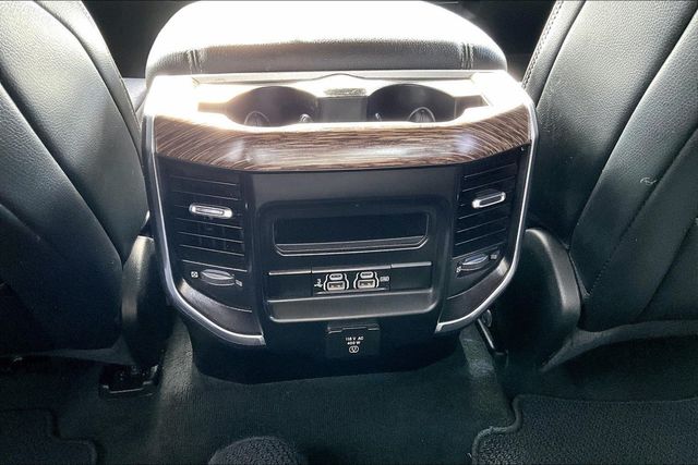 2020 Ram 1500 Laramie Crew Cab 4x4 5'7" Box - 23031494 - 35