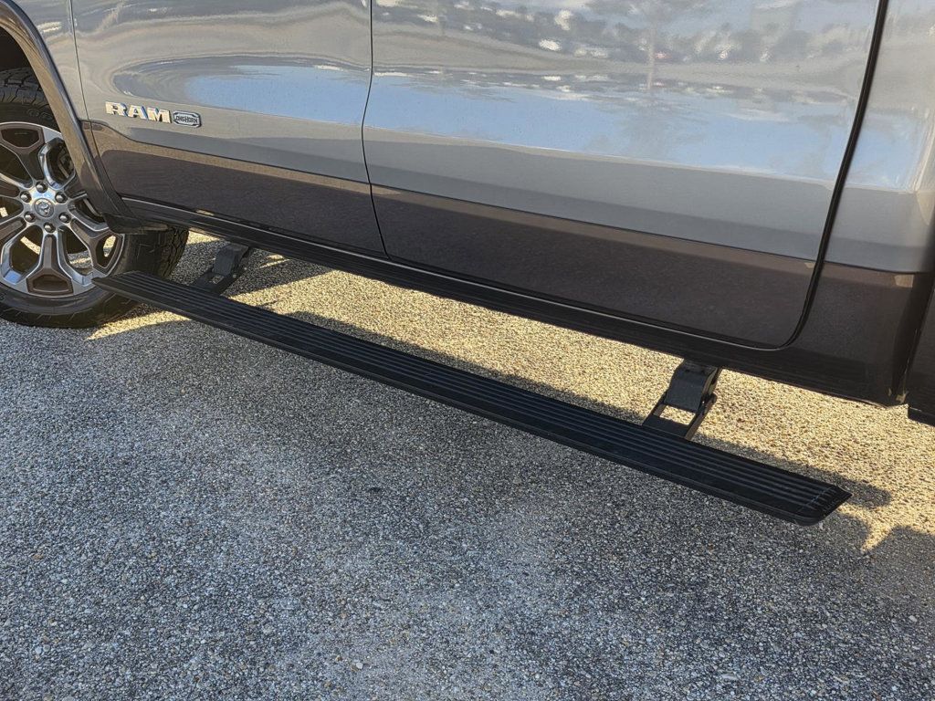 2020 Ram 1500 Laramie Longhorn photo 29