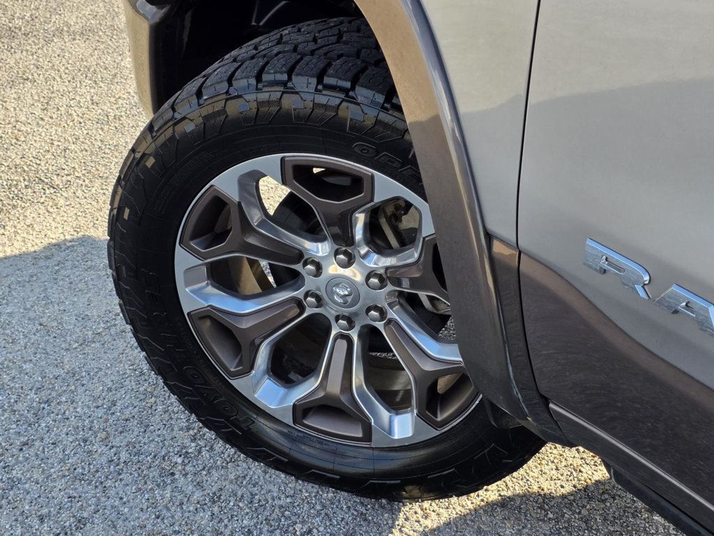 2020 Ram 1500 Laramie Longhorn photo 36