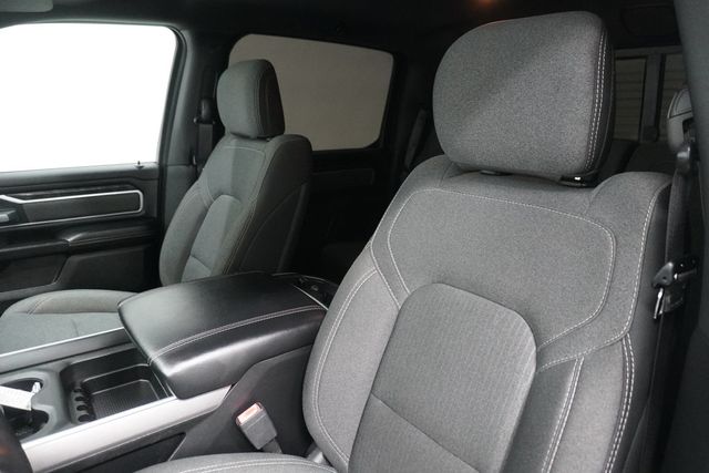 2020 Ram 1500 Lone Star 4x2 Crew Cab 5'7" Box - 23003834 - 9
