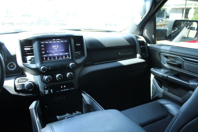 2020 Ram 1500 Lone Star 4x2 Crew Cab 5'7" Box - 23066978 - 15