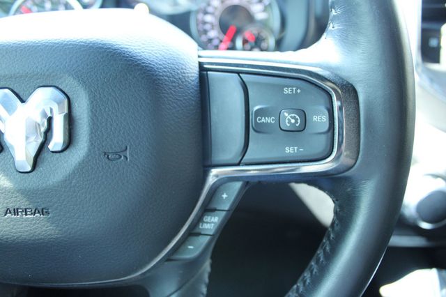 2020 Ram 1500 Lone Star 4x2 Crew Cab 5'7" Box - 23066978 - 23