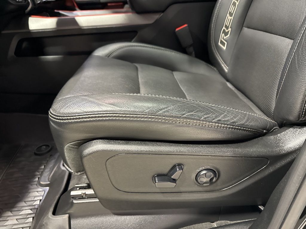 2020 Ram 1500 Rebel 4x4 Crew Cab 5'7" Box - 23003688 - 33