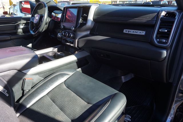 2020 Ram 1500 REBEL, 4X4, PREMIUM WHEELS, LIFTED, DROP DOWN RUNNING BOARDS - 23074693 - 24