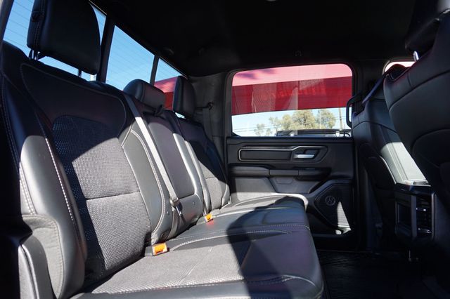 2020 Ram 1500 REBEL, 4X4, PREMIUM WHEELS, LIFTED, DROP DOWN RUNNING BOARDS - 23074693 - 26