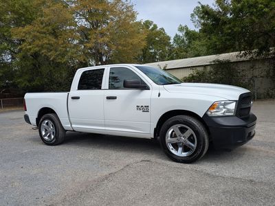 2020 Ram 1500 Classic - 3C6RR6KG3LG133935