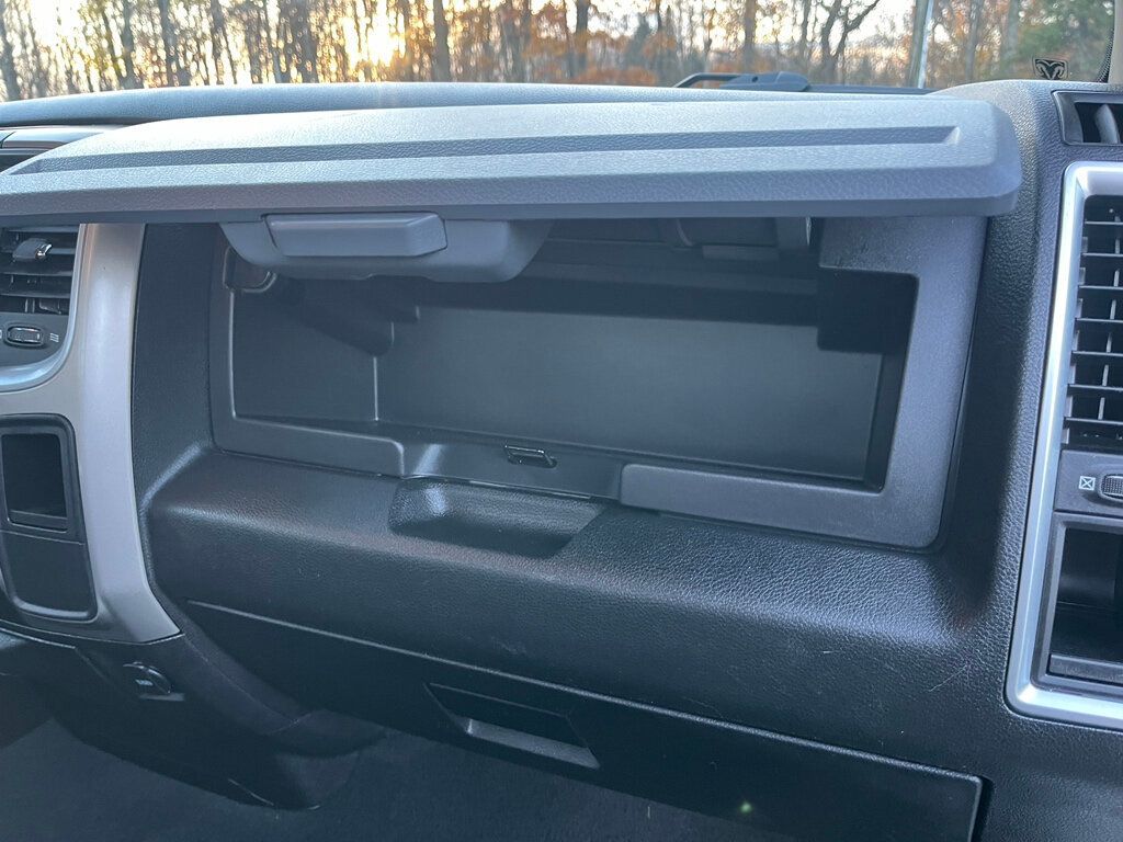 2020 Ram 1500 Classic Regular Cab Long Bed 4x4 Hemi - 22939955 - 30