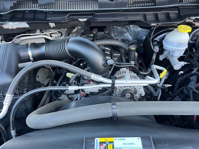 2020 Ram 1500 Classic Regular Cab Long Bed 4x4 Hemi - 22939955 - 41