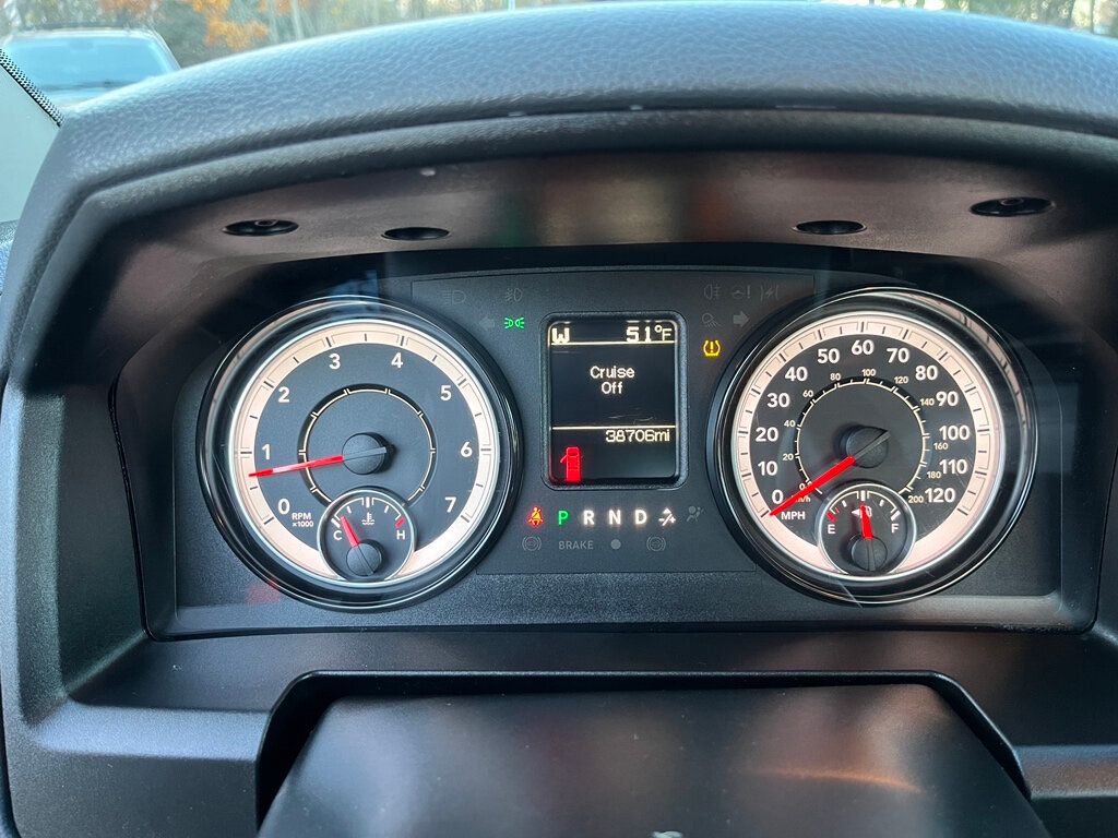 2020 Ram 1500 Classic Regular Cab Long Bed 4x4 Hemi - 22939955 - 46