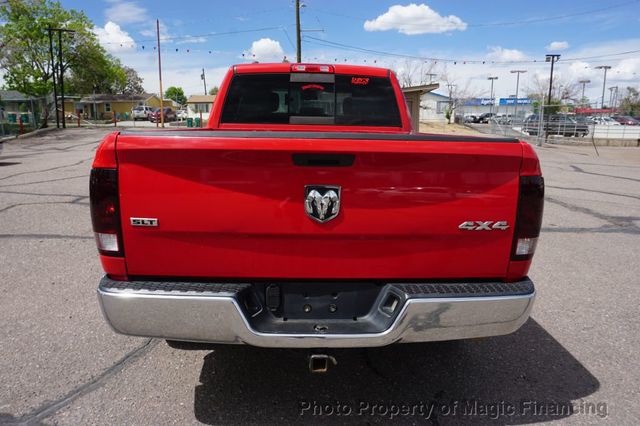 2020 Ram 1500 Classic SLT - 23031482 - 4