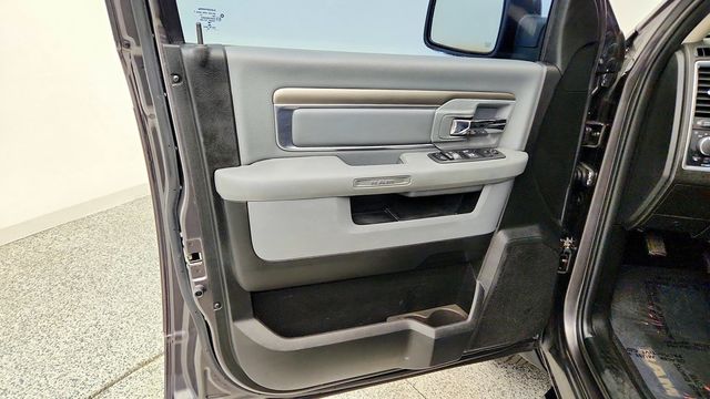 2020 Ram 1500 Classic SLT 4x2 Crew Cab 5'7" Box - 23102008 - 9