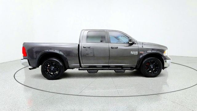 2020 Ram 1500 Classic SLT 4x2 Crew Cab 5'7" Box - 23102008 - 3